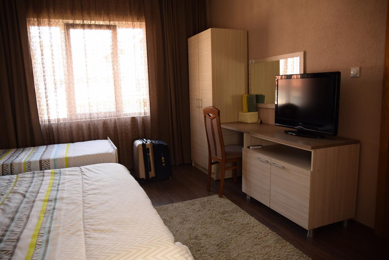 Guest House Via Bitola Exterior foto